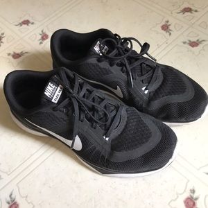 Nike flex train 6